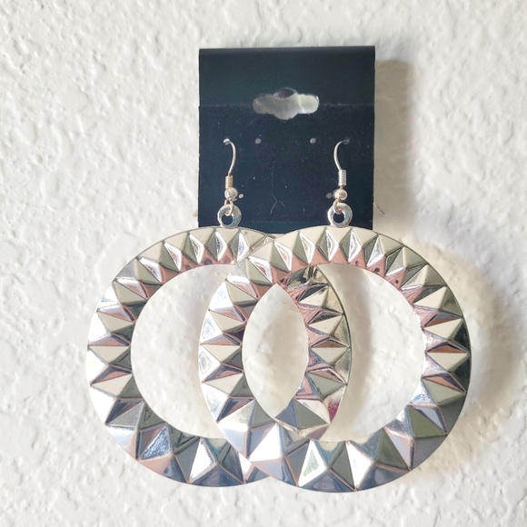 80's Inspired Silver Tone Hoop Earrings - Picture 4 of 4